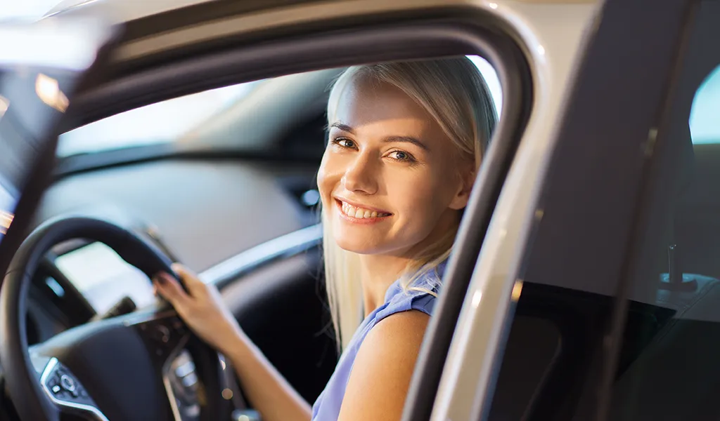 Noleggio auto a lungo termine per neopatentati: requisiti, costi e modelli consigliati nel 2026