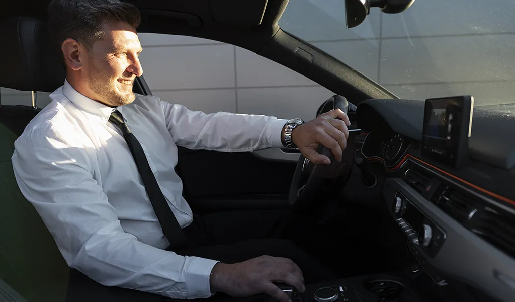 Auto a noleggio per agenti di commercio: detrazioni fiscali e vantaggi nel 2026